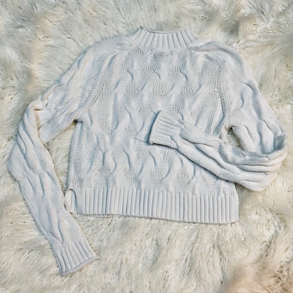 Banana Republic Crop Sweater - Small - Picture 5 of 7